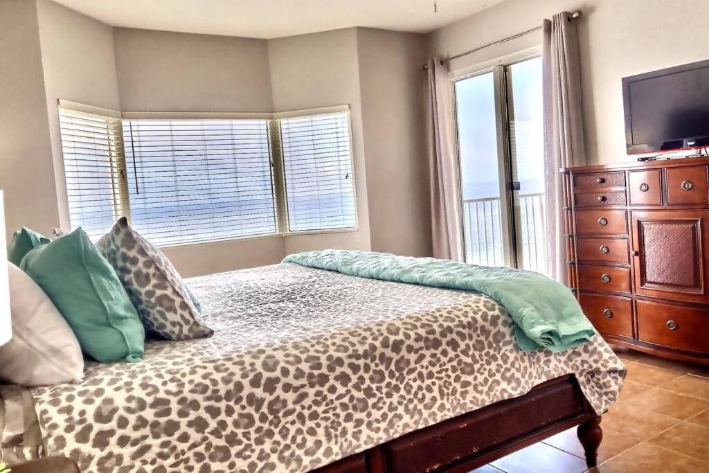 Happy Ours 2200 Sq Ft Corner Beachfront Sleeps 12 Panama City Beach Exteriér fotografie