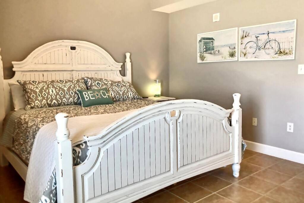 Happy Ours 2200 Sq Ft Corner Beachfront Sleeps 12 Panama City Beach Exteriér fotografie